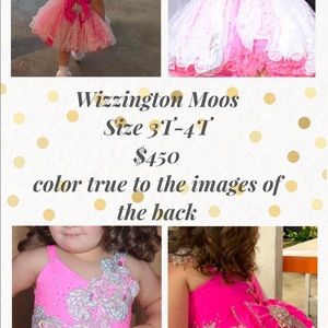 Wizzington Moos Glitz Pageant Dress. Excellent condition! Judges favorite!